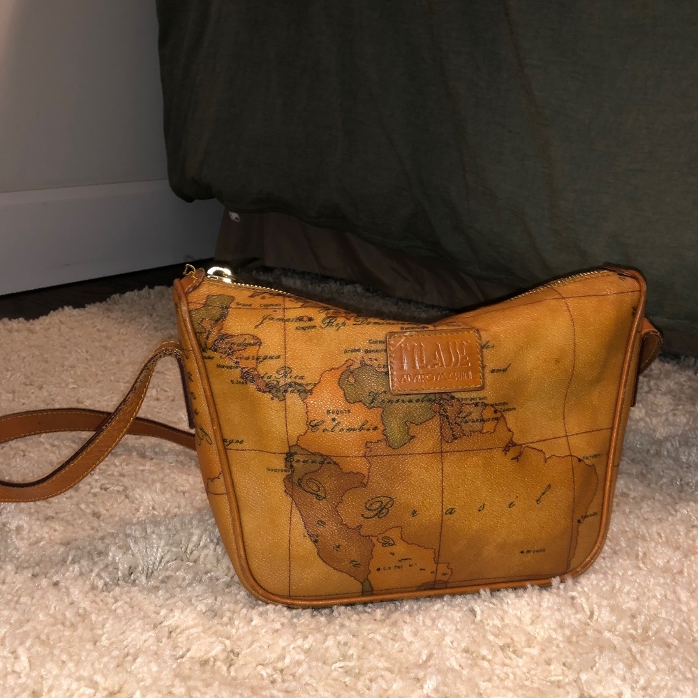 Alviero Martini Luxury Purse